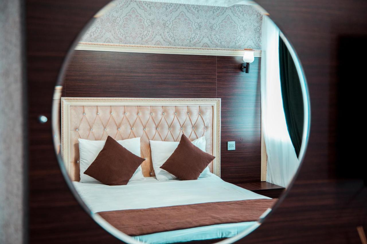 Akvilon Hotel Baku Exterior photo
