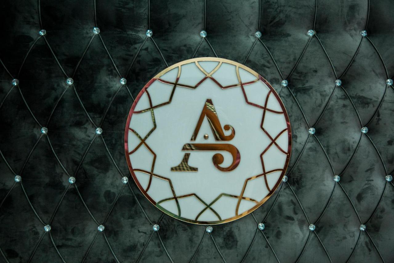 Akvilon Hotel Baku Exterior photo