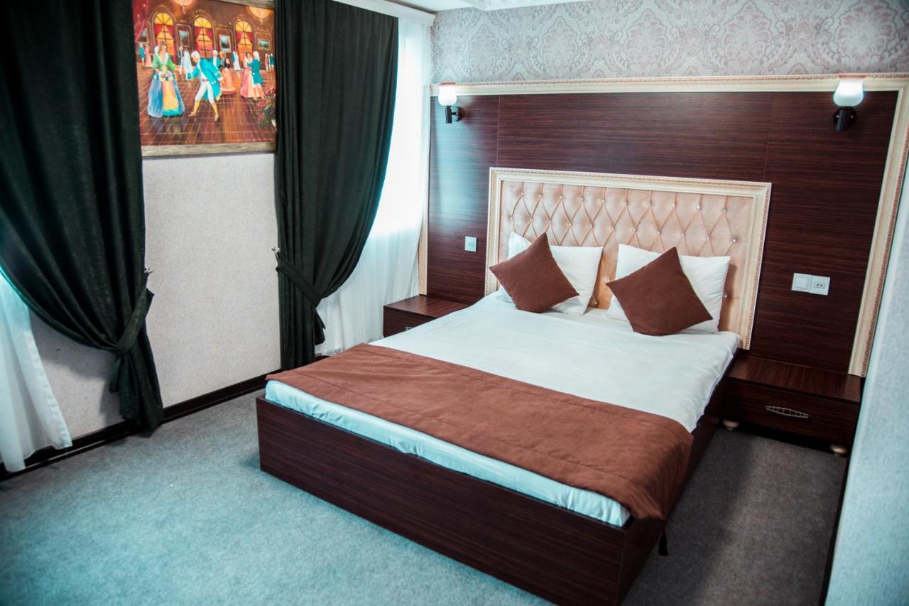 Akvilon Hotel Baku Exterior photo